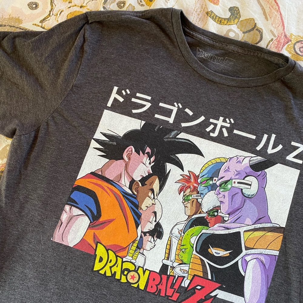 SOLD Dragon Ball Z ๐ Large Sized Gray Tee Shirt ๐ฅ - Picture 6 of 7